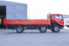 飞碟 W7 220马力 6X2 6.2米排半栏板载货车(国六)(FD1240P78K6-1)