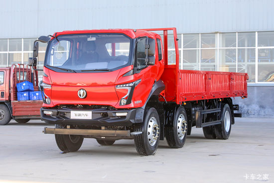 �ɵ�W7 4.6L���� 240���� 6X2 ��ʿ��10�� 6.8���Ű������ػ���