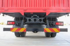飞碟 W7 220马力 6X2 6.2米排半栏板载货车(国六)(FD1240P78K6-1)
