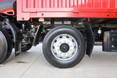 飞碟 W7 220马力 6X2 6.2米排半栏板载货车(国六)(FD1240P78K6-1)