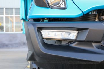 �ɵ� W7 220���� 6X2 6.2���Ű��դʽ�ػ���(����)ͼƬ