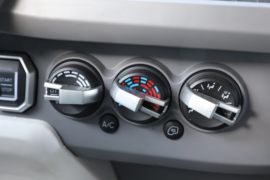 飞碟W7&nbsp;载货车驾驶室                                               图片