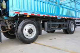 飞碟W7&nbsp;载货车底盘                                                图片