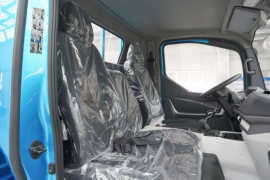 飞碟EW5&nbsp;电动载货车内饰图片