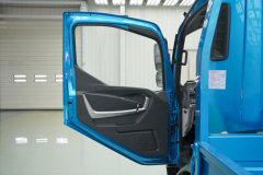 飞碟EW5 4.5T 4.18米单排纯电动栏板轻卡(FD1040W68BEV-1)100.27kWh