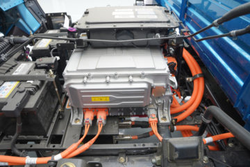 �ɵ�EW5 4.5T 4.18�׵��Ŵ��綯�����Ῠ100.27kWhͼƬ