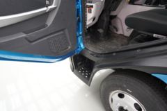飞碟 W5 160马力 4X2 4.085米冷藏车(6档)