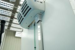 飞碟 W5 160马力 4X2 4.085米冷藏车(6档)