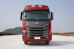 东风柳汽  乘龙H7 400马力 8X4 运油车底盘(LZ1327H7FCT)