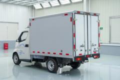 飞碟EQ2 2.6T 2.76米单排纯电动厢式微卡38.64kWh