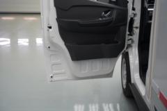 飞碟EQ2 2.6T 2.76米单排纯电动厢式微卡38.64kWh