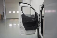 飞碟EQ2 2.6T 2.76米单排纯电动厢式微卡38.64kWh