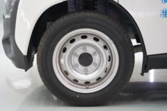 飞碟EQ2 2.6T 2.76米单排纯电动厢式微卡38.64kWh