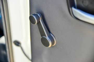 ���� ����M1 ������ 1.6L 122���� ���� 2.55��˫������΢��(BJ1031V4AV4-51)ͼƬ