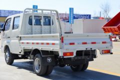 福田 祥菱M1 豪华型 1.6L 122马力 汽油 2.55米双排栏板微卡(BJ1031V4AV4-51)