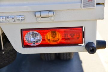  M2  1.6L 122  3.1˫΢(BJ1032V4AV5-01)ͼƬ