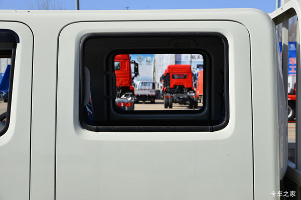 购时代领航S1载货车 享高达0.3万优惠