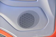 福田 奥铃新捷运 184马力 5.8米排半栏板载货车(国六)(BJ1168VKPFG-AD1)