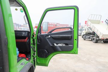 �������� ���S1 PLUS 120���� 4X2 3.3����ж��(BJ3075DEJBA-31)ͼƬ