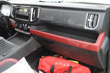 �������� ���S1 PLUS 120���� 4X2 3.3����ж��(BJ3075DEJBA-31)ͼƬ