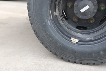 �������� ���S1 PLUS 120���� 4X2 3.3����ж��(BJ3075DEJBA-31)ͼƬ