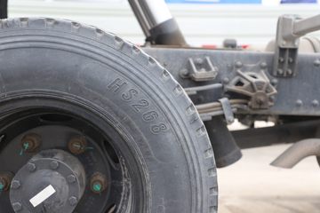 �������� ���S1 PLUS 120���� 4X2 3.3����ж��(BJ3075DEJBA-31)ͼƬ