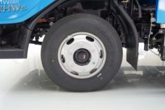 飞碟HW5 4.18米单排插电式混合动力栏板轻卡(FD1041W68PHEV-1)17.52kWh