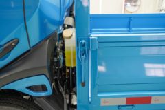 飞碟HW5 4.18米单排插电式混合动力栏板轻卡(FD1041W68PHEV-1)17.52kWh