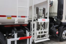 悍将&nbsp;垃圾运输车上装图片