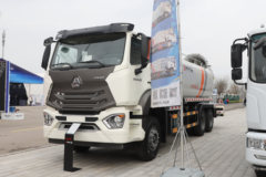 中国重汽 豪沃NX 310马力 6X4 多功能抑尘车(通亚达牌)(WTY5250TDYSH6)