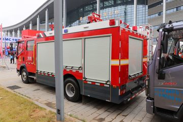 悍将&nbsp;消防车外观图片