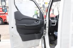 飞碟EQ2 4X2 2.2吨纯电动洗扫车(杰瑞牌)(JR5031TXSFDBEV)41.86kWh