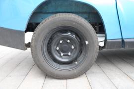 飞碟U5&nbsp;电动封闭厢货底盘图片