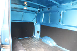 飞碟U5&nbsp;电动封闭厢货货厢图片