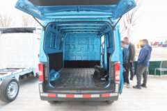 飞碟 U5系列 2.6T 2座 2.38米纯电动厢式运输车41.86kWh