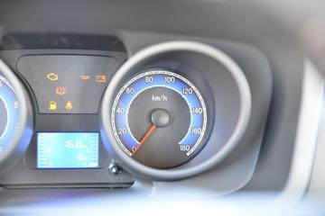 长安跨越王X1 标准型 1.6L 122马力 汽油 3.05米单排栏板小卡(单后轮)(国六)(SC1031XDD6B1)图片