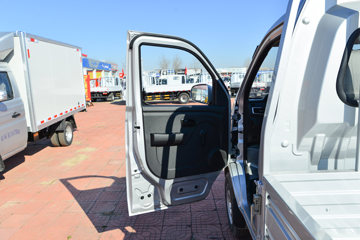 长安跨越王X1 标准型 1.6L 122马力 汽油 3.05米单排栏板小卡(单后轮)(国六)(SC1031XDD6B1)图片