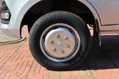 长安跨越王X1 标准版 1.6L 汽油 122马力 3.035米单排厢式微卡(国六)(SC5034XXYXDD6B1)