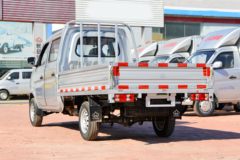 长安跨越王X1 标准型 1.6L 122马力 汽油 2.55米双排栏板小卡(国六)(单后轮)(SC1031XAS6B1)