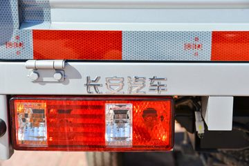 长安跨越王X1 标准型 1.6L 122马力 汽油 2.55米双排栏板小卡(国六)(单后轮)(SC1031XAS6B1)图片