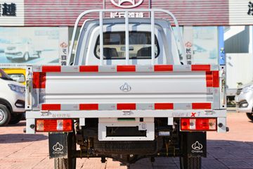 长安跨越王X1 标准型 1.6L 122马力 汽油 2.55米双排栏板小卡(国六)(单后轮)(SC1031XAS6B1)图片