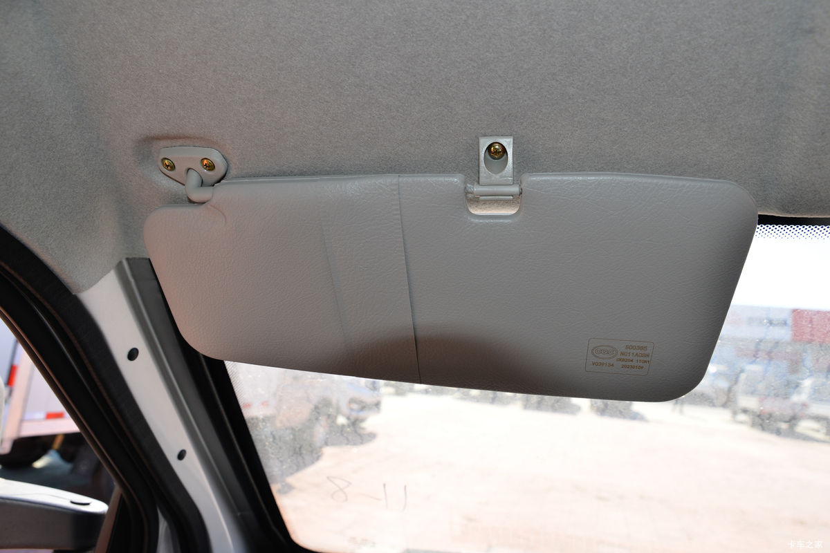 ԽX5 1.6L 122  3.585׵ʽС()(CKS5034XXYFRD6B1)ʻ                                               