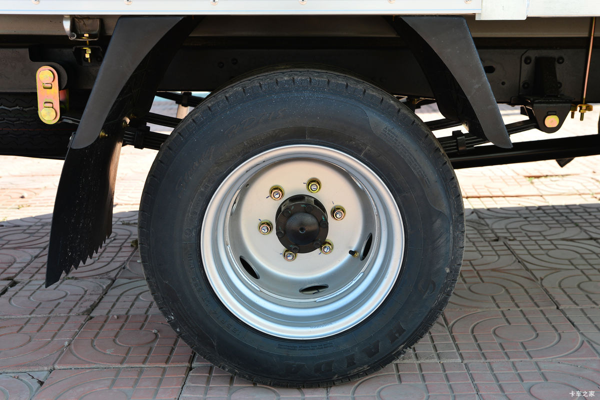 ԽX5 1.6L 122  3.585׵ʽС()(CKS5034XXYFRD6B1)                                                