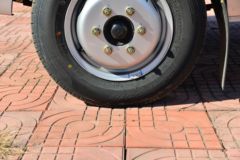 长安跨越王X5 1.6L 122马力 汽油 3.585米单排厢式小卡(国六)(CKS5034XXYFRD6B1)