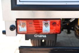 跨越王X5 载货车上装                                                图片
