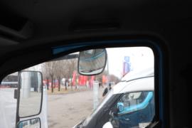 飞碟HW5&nbsp;电动载货车内饰图片