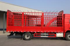 陕汽重卡 德龙M6000 245马力 4X2 6.85米仓栅式载货车(国六)(SX5189CCYVB481)