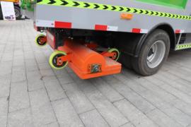 多利卡D6&nbsp;吸尘车上装图片