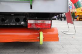 多利卡D6&nbsp;吸尘车上装图片