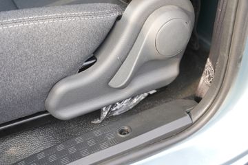 ���� �˶��N1 ������ 95���� 3.7�׵��������Ῠ(����)(HFC1041P23K5B4QS)ͼƬ